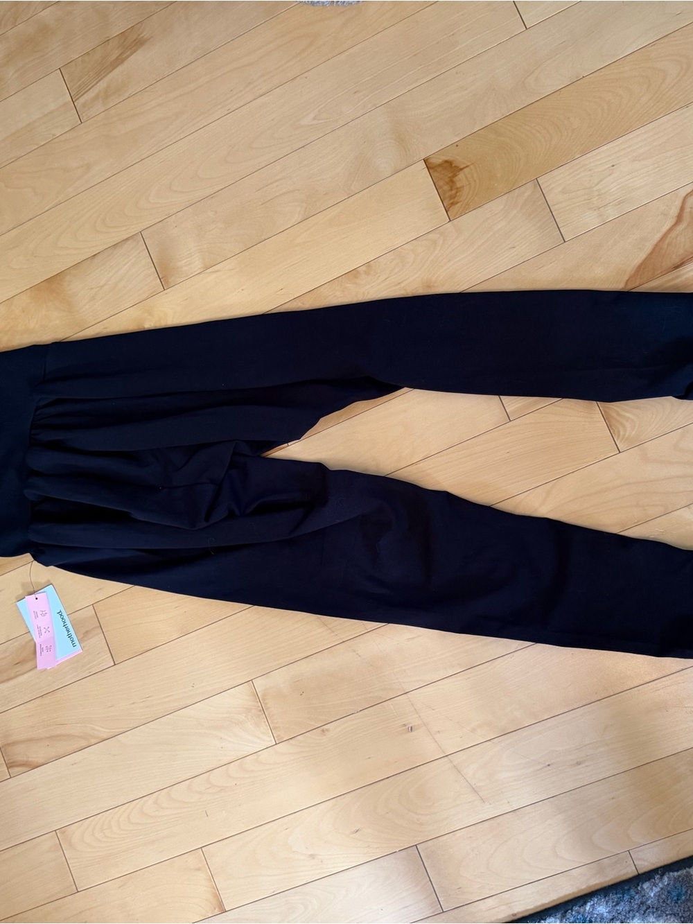 Motherhood Maternity XL Black Over Belly Seamless Stretch Leggings NWT - Picture 3 of 6
